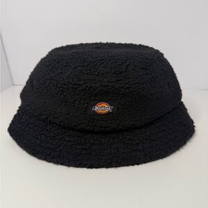 Dickies Black Fleece Bucket Hat